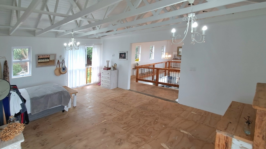 4 Bedroom Property for Sale in Seaview Eastern Cape